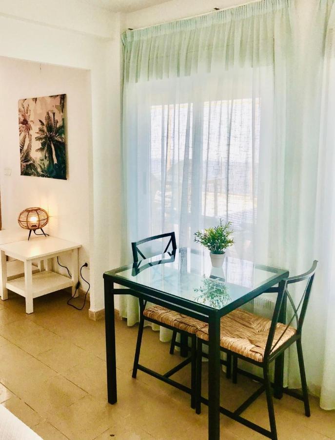 Apartamentos Ulia Бенидорм Екстериор снимка