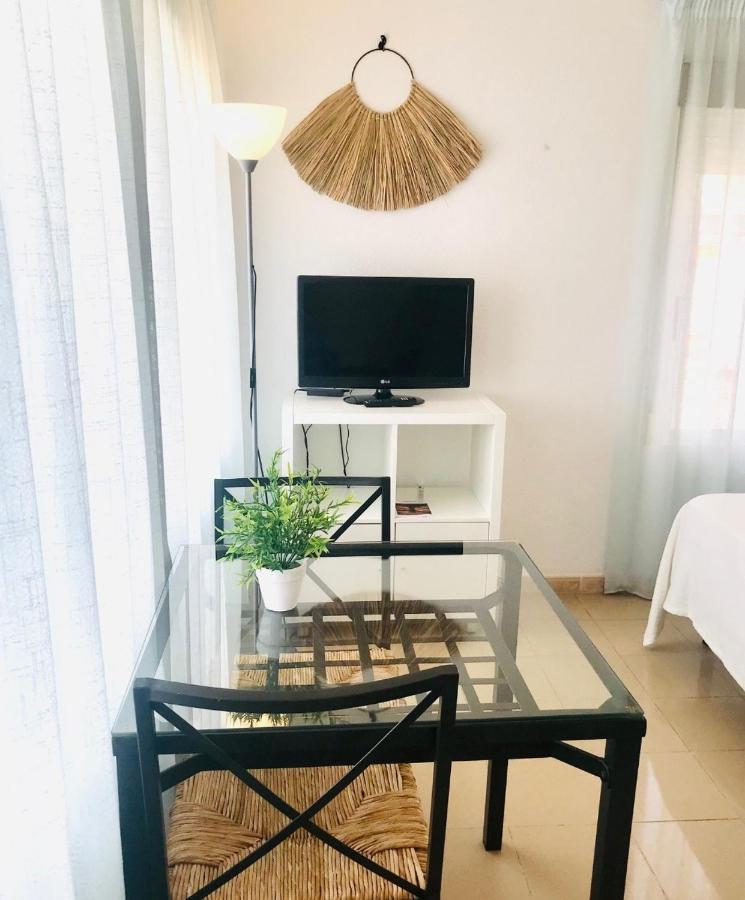 Apartamentos Ulia Бенидорм Екстериор снимка