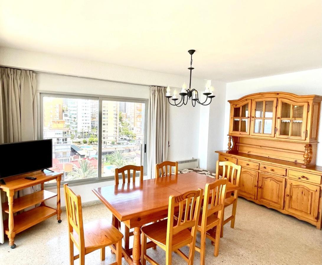 Apartamentos Ulia Бенидорм Екстериор снимка