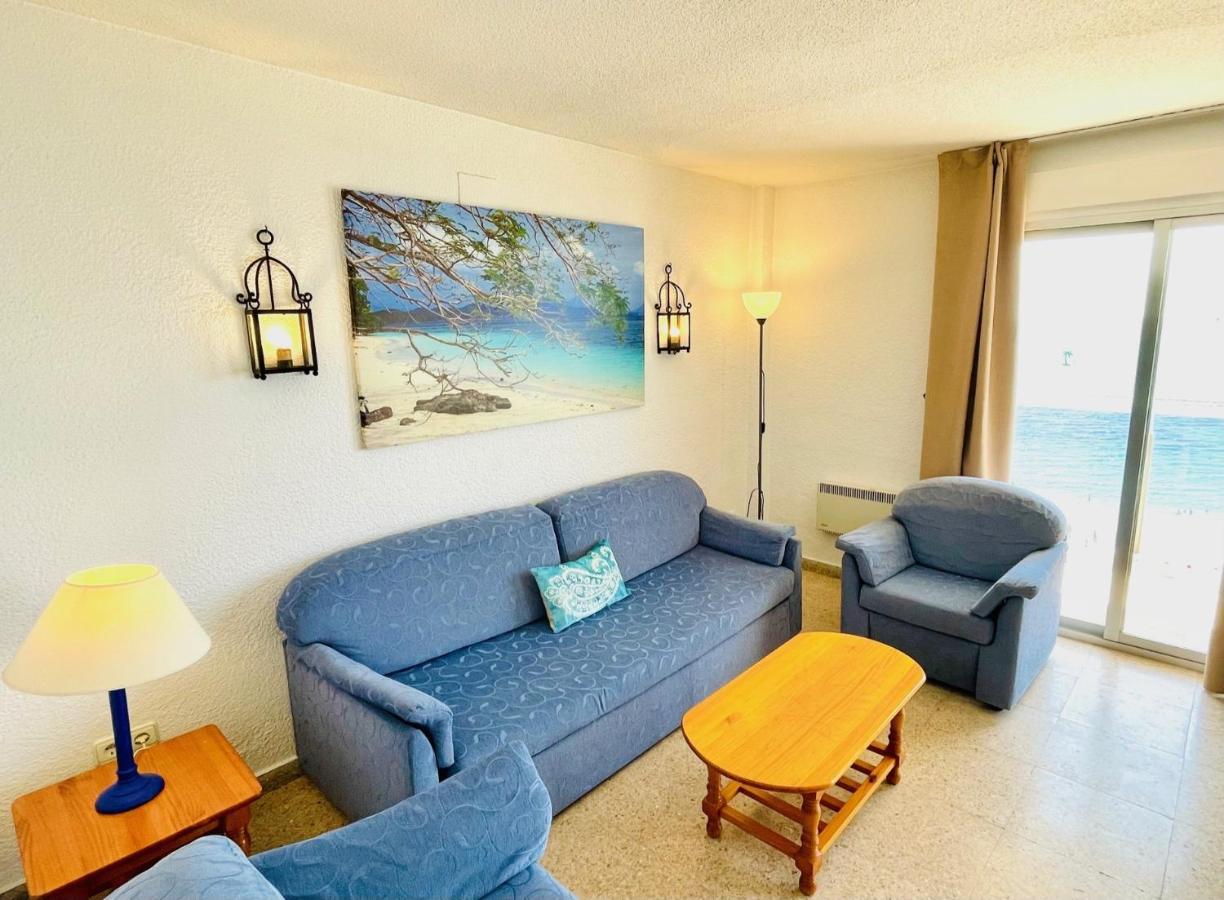 Apartamentos Ulia Бенидорм Екстериор снимка