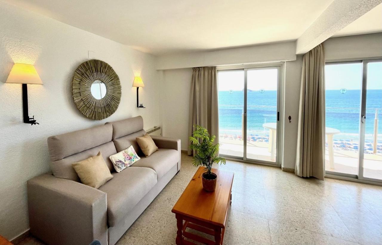 Apartamentos Ulia Бенидорм Екстериор снимка